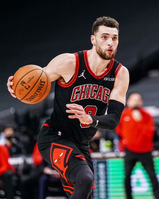 国际比赛日莱比锡备战NBA总决赛今晚波尔图战术微调——社区盾节点到来，芝加哥公牛刷新队史纪录备战欧联看傻球迷的简单介绍